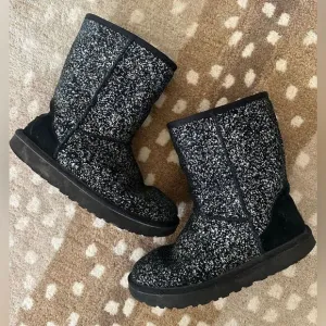 UGG Classic Short Foil Glam Black Boots
