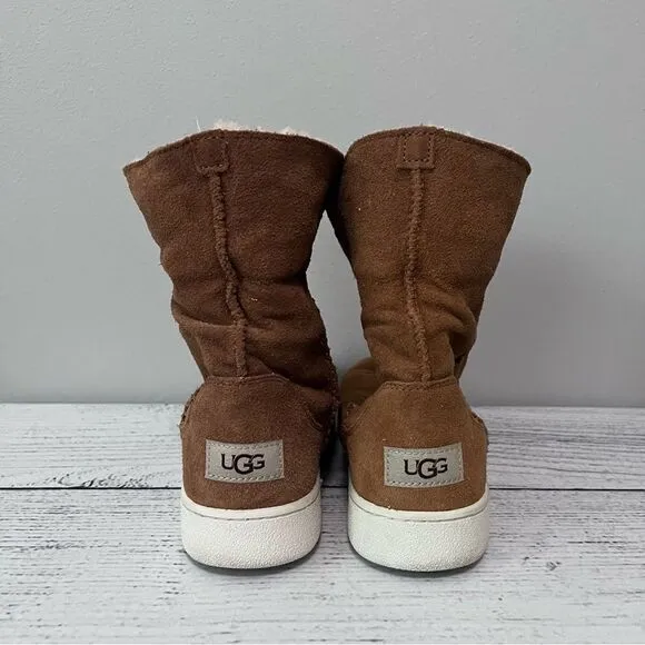 Ugg Mika Classic Sneaker Boots Size 10