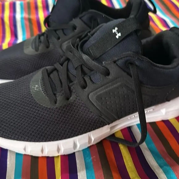 Under Armour HOVR CTW Shoes Womens 8.5 Black Running Athletic Sneaker marathon