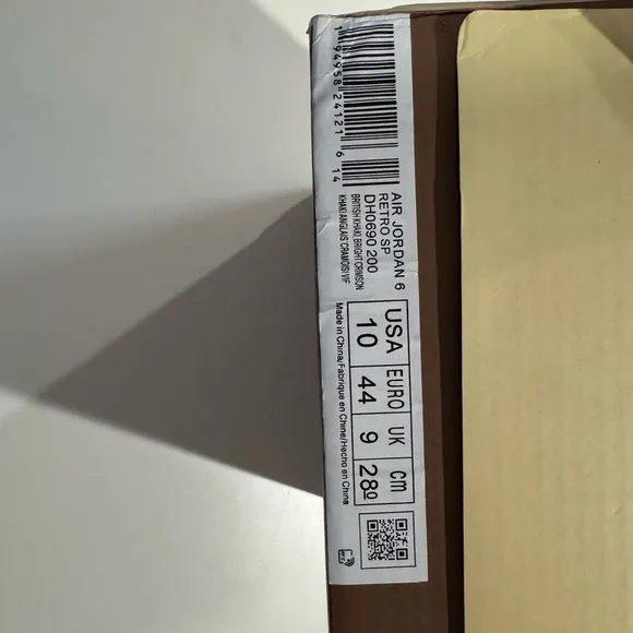 Used Nike Travis Scott Jordan 11 men’s size 10 shoes
