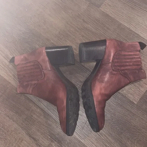 Vagabond Shoemakers Leather Rustic Brown Bootie