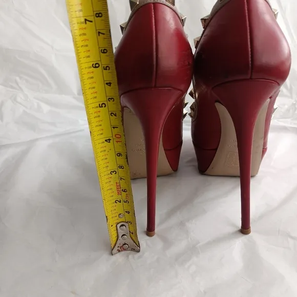 VALENTINO Rockstud Peep Toe  High Heels size 36