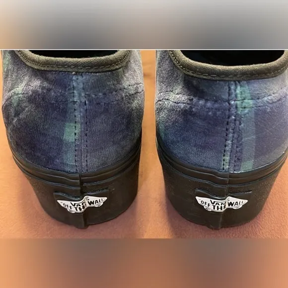 VANS Authentic Old Skool Stackform Velvet Plaid Platform Blue Green Sz 8.5 Men’s