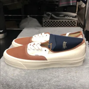 Vans Authentic Reissue 44 Lx Coffee and White Sneakers Classic Skate Style