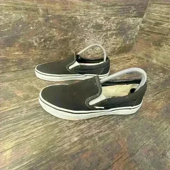 Vans Black Slides Slip On Shoes Men’s 7.5 Women’s 9