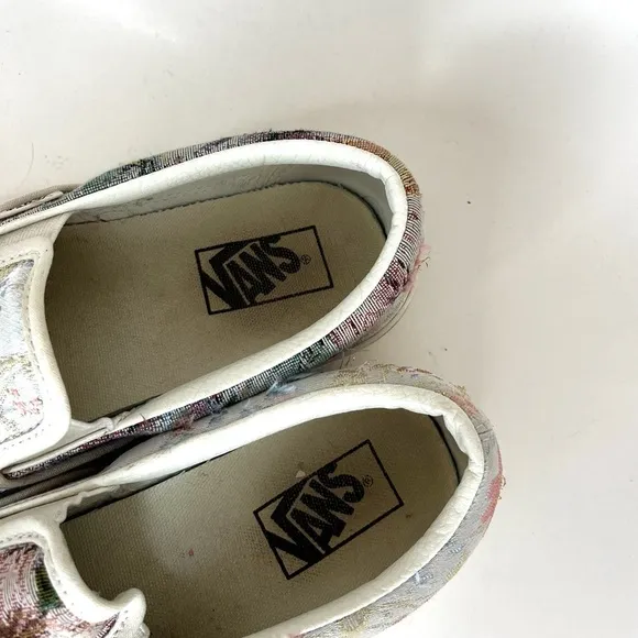 Vans Classic Slip On Floral Tapestry Sneaker Shoes Womens Size 10.5 Pre Owned