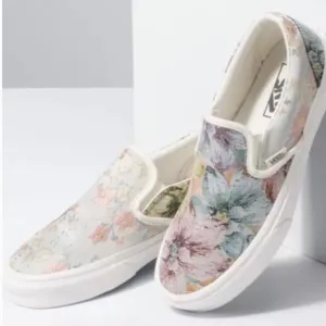 Vans Classic Slip On Floral Tapestry Sneaker Shoes Womens Size 10.5 Pre Owned