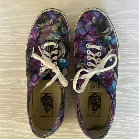 Vans Digi Floral Black &amp; Purple Skate Shoe Sneaker Size 8 Women’s 6.5 Me…