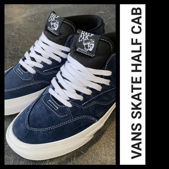 Vans Half Cab Skate boarding Athletic Shoes. Worn around 🐕