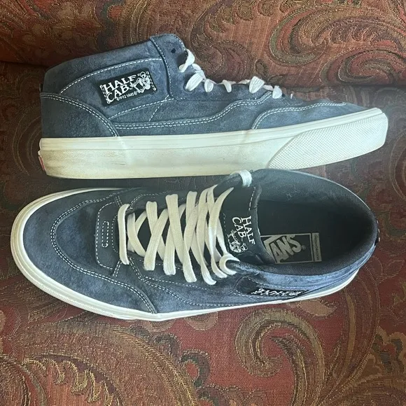 Vans Half Cab Skate boarding Athletic Shoes. Worn around 🐕