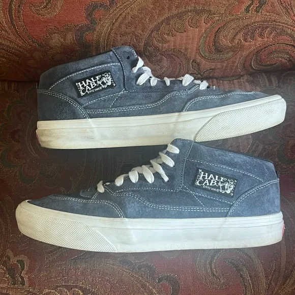 Vans Half Cab Skate boarding Athletic Shoes. Worn around 🐕