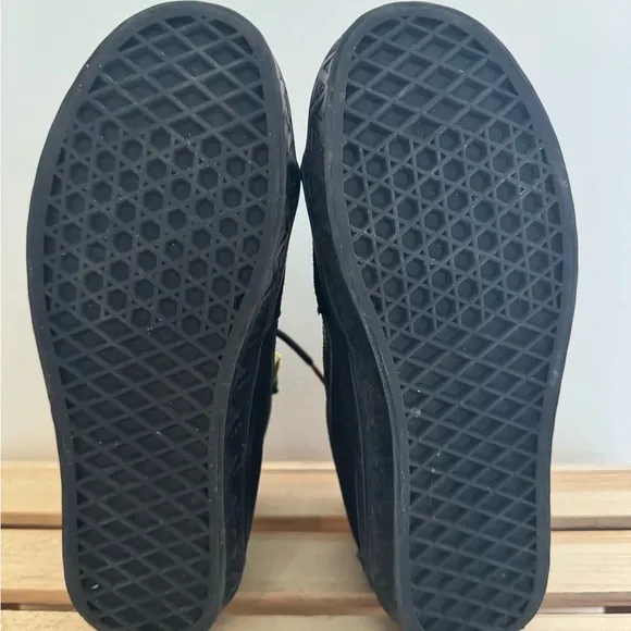 Vans Marvel Black Panther Sk8‎ Hi Womens Size 6 Black Suede Sneakers Shoes