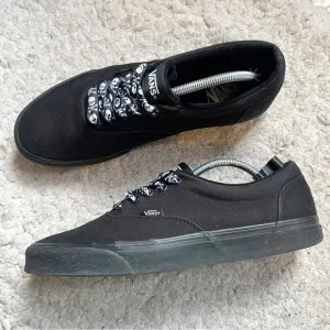 Vans: Men's Off the Wall All Over Black Canvas Lace Up Sneakers Size 12