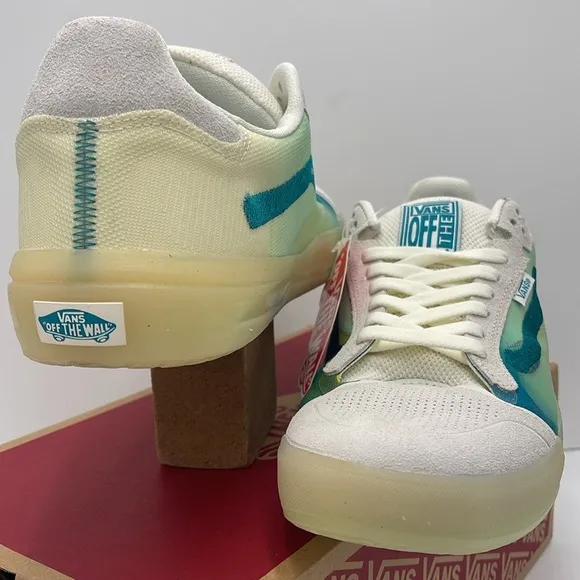 Vans Men's White and Green Sneakers Evdnt UltimateGradient White MlVN0A5DY7J5K