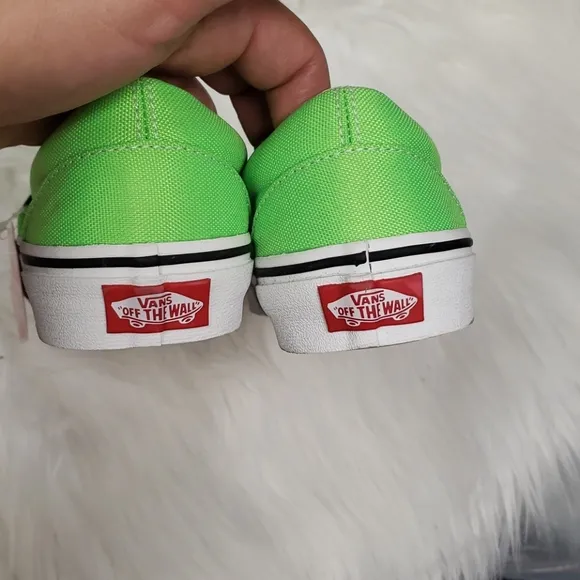 Vans neon green nib