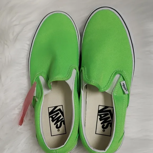 Vans neon green nib