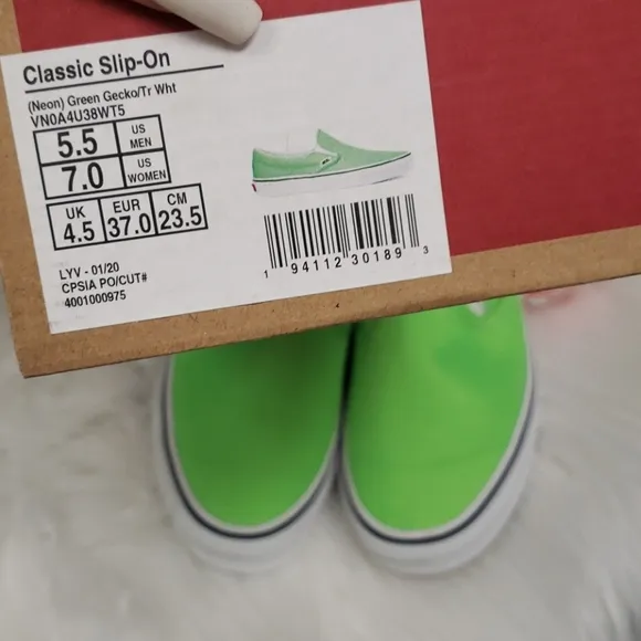 Vans neon green nib