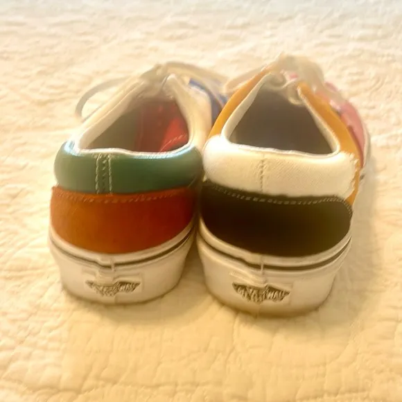 VANS Old Skool 70’s Inspired Colorblock Lace Up Shoes NWOT