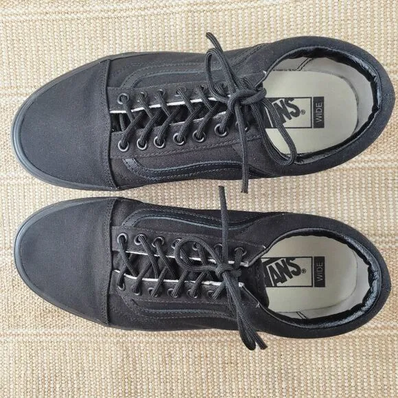 VANS Old Skool Black Skate Shoes Size 10.5 *Wide Low Top Monochromatic
