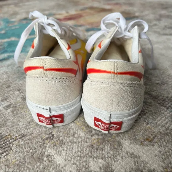Vans Old Skool classic white skate shoes flame detail mens womens unisex sizes