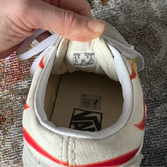 Vans Old Skool classic white skate shoes flame detail mens womens unisex sizes