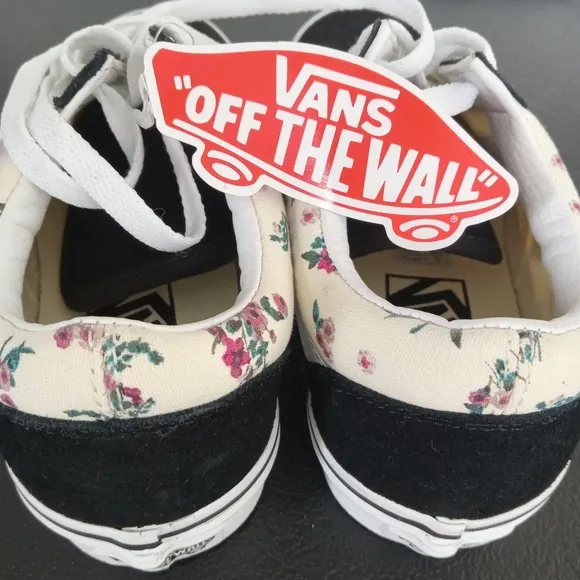 VANS Old Skool Ditsy Floral Skate Shoes NWT Men's 4.0/Women's 5.5