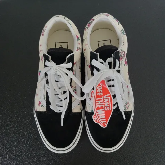 VANS Old Skool Ditsy Floral Skate Shoes NWT Men's 4.0/Women's 5.5