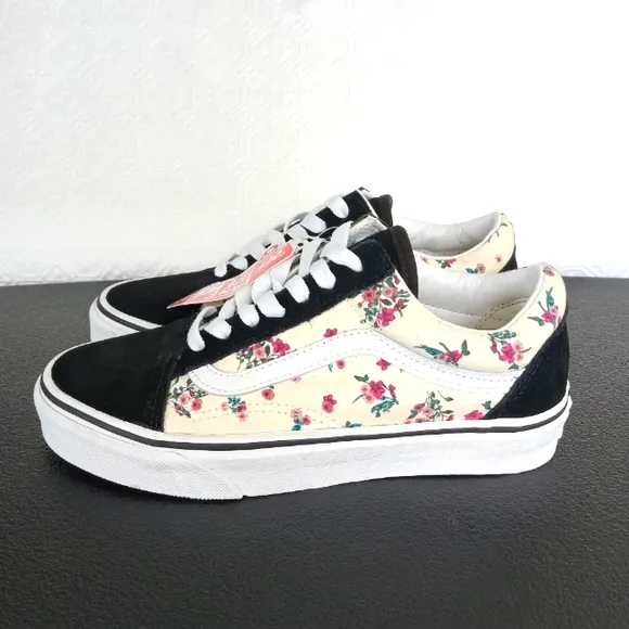 VANS Old Skool Ditsy Floral Skate Shoes NWT Men's 4.0/Women's 5.5