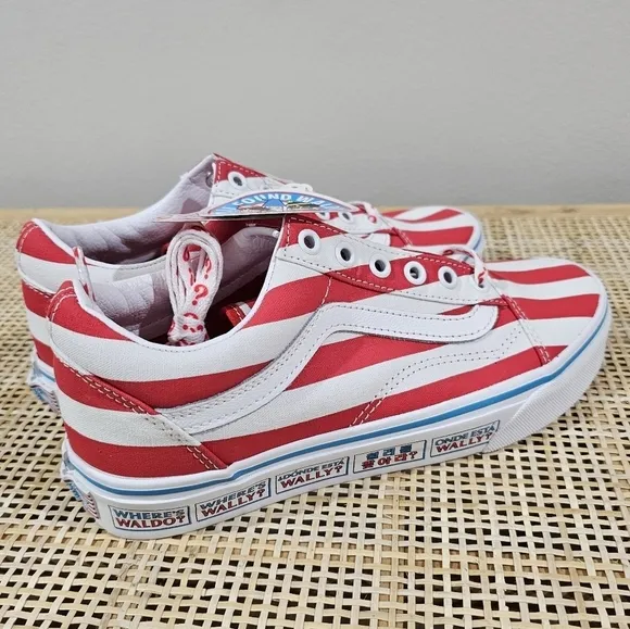 Vans Old Skool, (Where's Waldo?) International Stripes, Unisex M5.5, W7, NWT