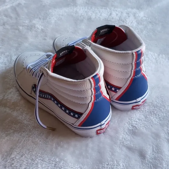 Vans patriotic colors high tops men shoes nwt