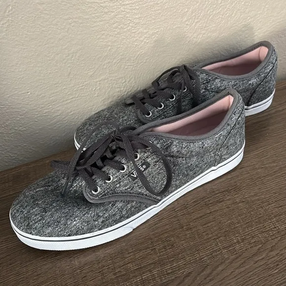 Vans Shoes Womens Off The Wall Atwood Skate Low Sneakers Grey Lace Up Size 7.5