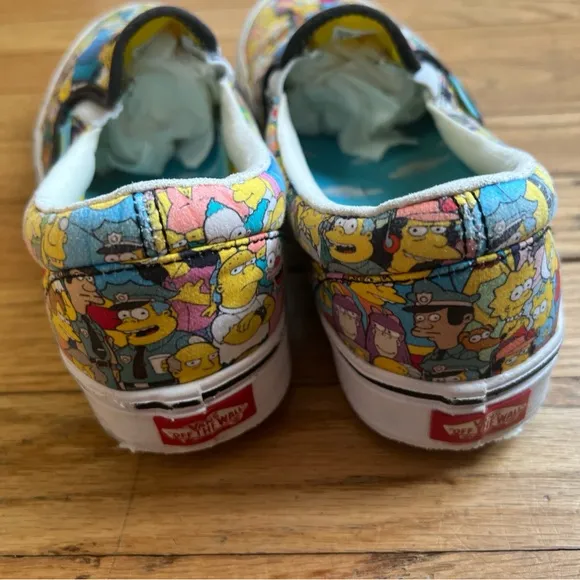 Vans Simpsons Slip-On Shoes size 8 men’s or 9.5 women’s.
