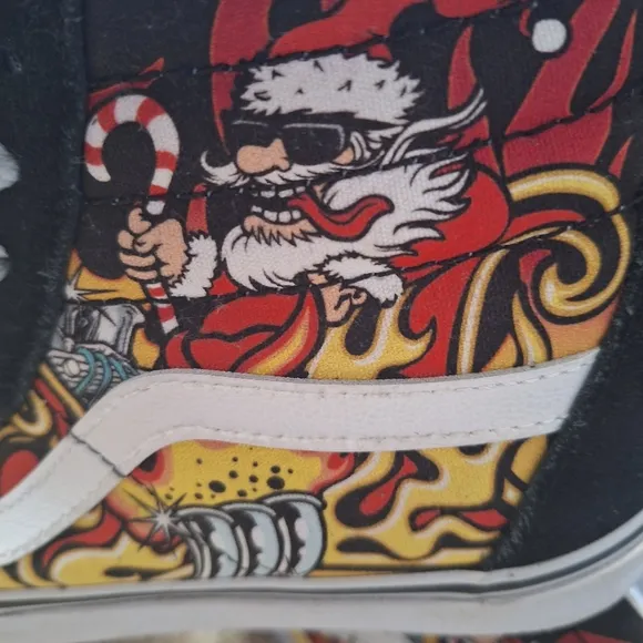 Vans Sk8-Hi Santa Flame Black Sneakers Mens Size 6.5 Womens Size 8