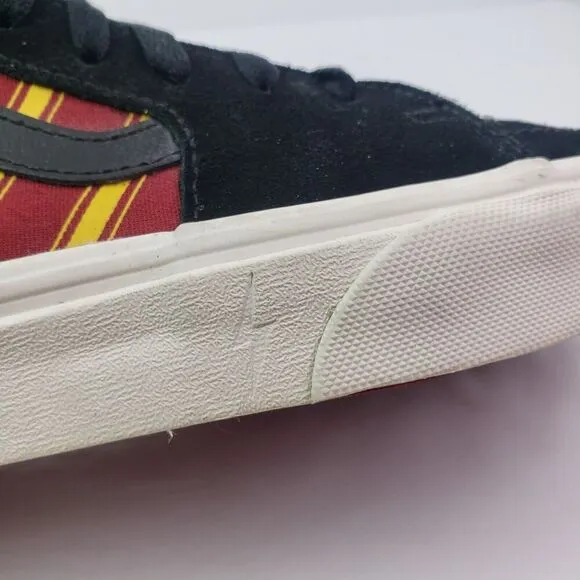 Vans Sk8- Hi x Harry Potter Gryffindor Womens Sz 9 Mens Sz 7.5 Skate Shoes