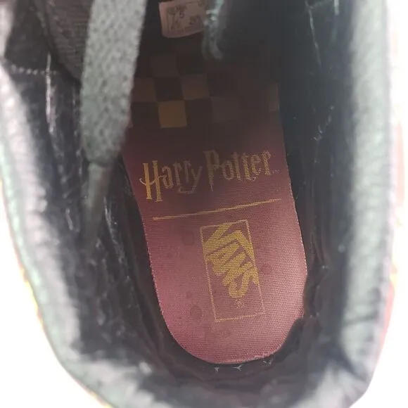 Vans Sk8- Hi x Harry Potter Gryffindor Womens Sz 9 Mens Sz 7.5 Skate Shoes