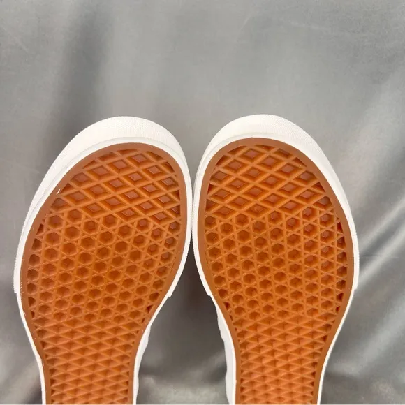 Vans Unisex Pride Is Rainbow Slip On Shoes Mens 7.5 / Womens 9 #LGBTQIA Sneakers