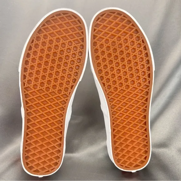 Vans Unisex Pride Is Rainbow Slip On Shoes Mens 7.5 / Womens 9 #LGBTQIA Sneakers