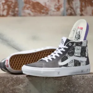 Vans X Daniel Johnston Skate Sk8-Hi *NWT*