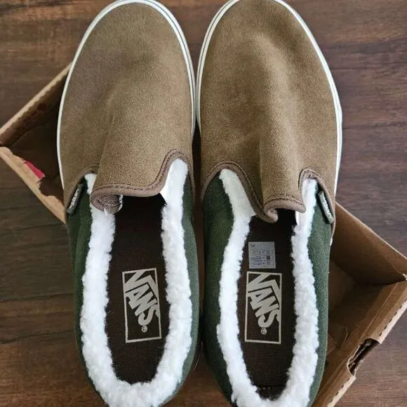 VANS Classic Slip-On Suede &amp; Sherpa Kangaroo  men size 10.5