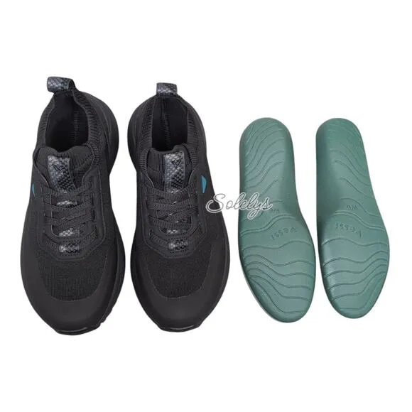 Vessi Stormburst Black Low Top Black Waterproof Dyma-Tex Knit Sneaker Womens 6