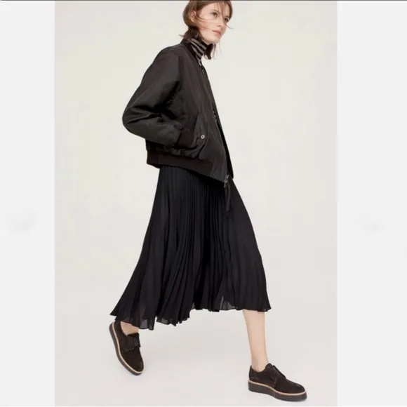 🥰VINCE BLACK LEATHER SUEDE WOMEN'S SIZE 9 SHOES.