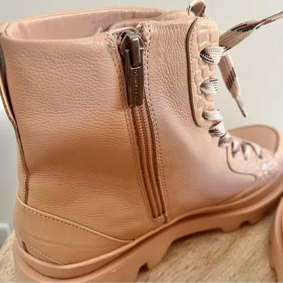 Vince Camuto Padded Insole Lug Lace Up Ankle Boots in Pink Sz 8.5 NWOB