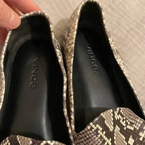Vince sneake print shoes . Size 7.5