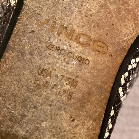 Vince sneake print shoes . Size 7.5