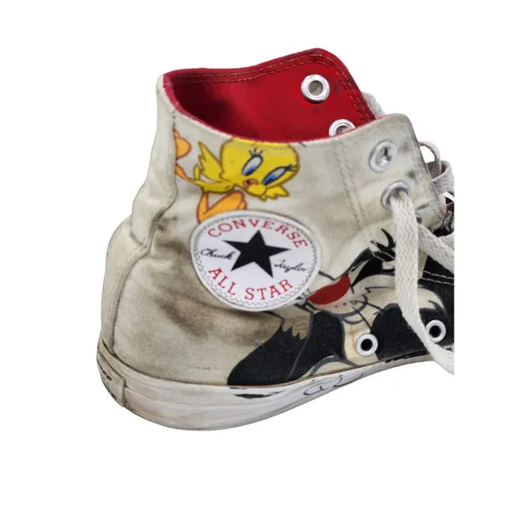 Vintage Converse Chuck Taylor Shoes Looney Tunes Sneakers Mens 7 Womens 9 Tweety