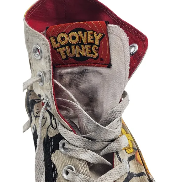 Vintage Converse Chuck Taylor Shoes Looney Tunes Sneakers Mens 7 Womens 9 Tweety