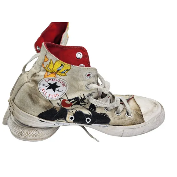 Vintage Converse Chuck Taylor Shoes Looney Tunes Sneakers Mens 7 Womens 9 Tweety