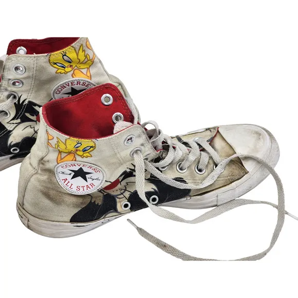 Vintage Converse Chuck Taylor Shoes Looney Tunes Sneakers Mens 7 Womens 9 Tweety
