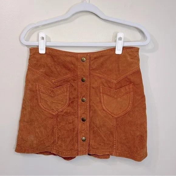 Vintage H&amp;M Genuine Suede Leather A-Line Mini Skirt Brown-Rust Size 6 **EUC**
