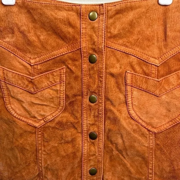 Vintage H&amp;M Genuine Suede Leather A-Line Mini Skirt Brown-Rust Size 6 **EUC**